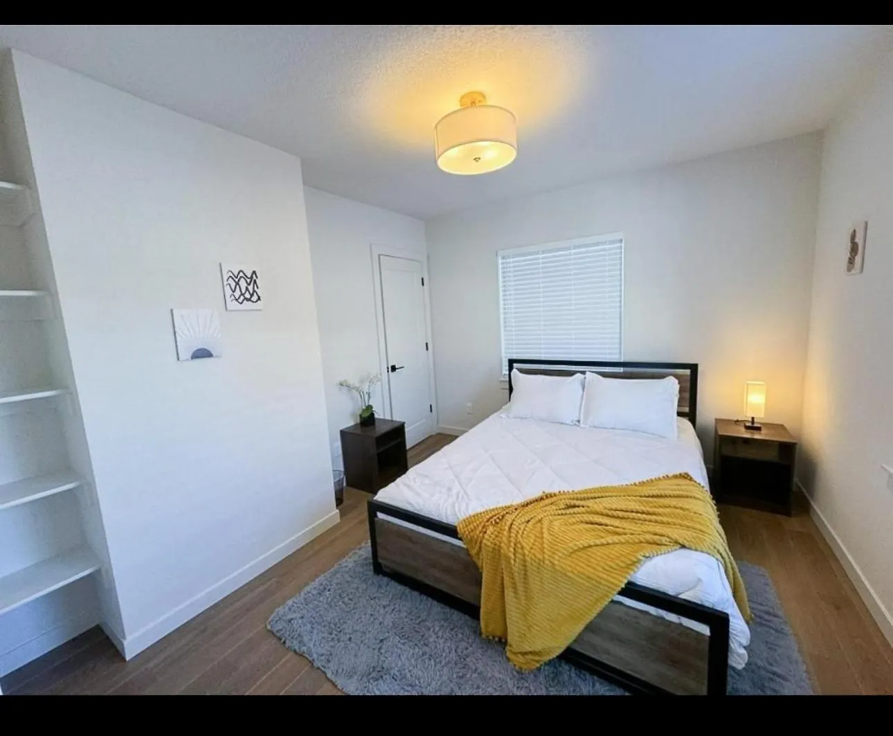 Stylish Fully Furnished 2 Bedroom Duplex Portland