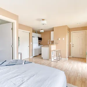 - John's Landing Haven - Near Ohsu Apartment